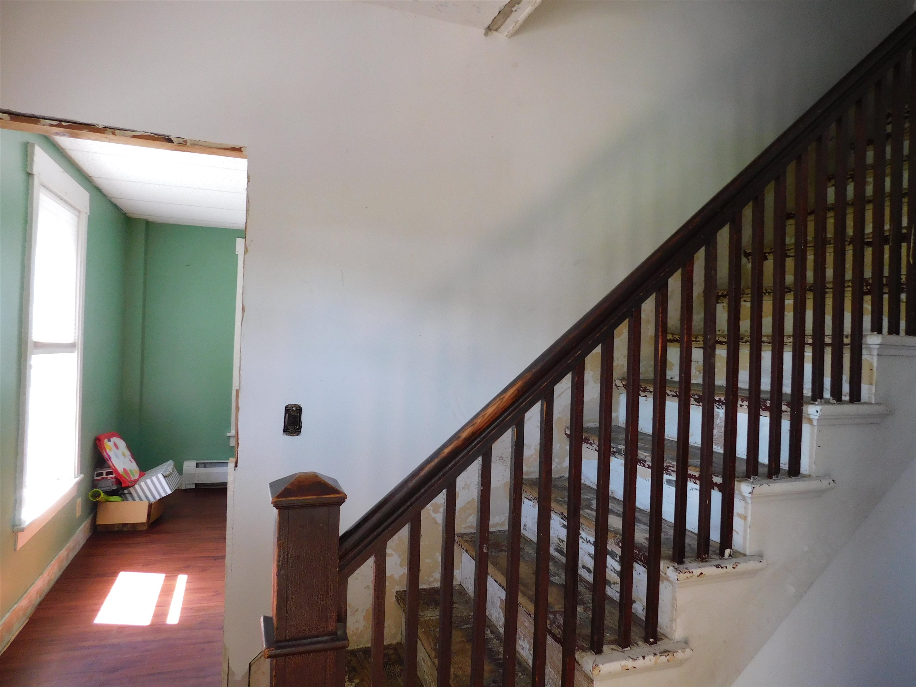 196 Union Street Springfield, VT 05156 - Photo 13 of 31 Gallery Image 13