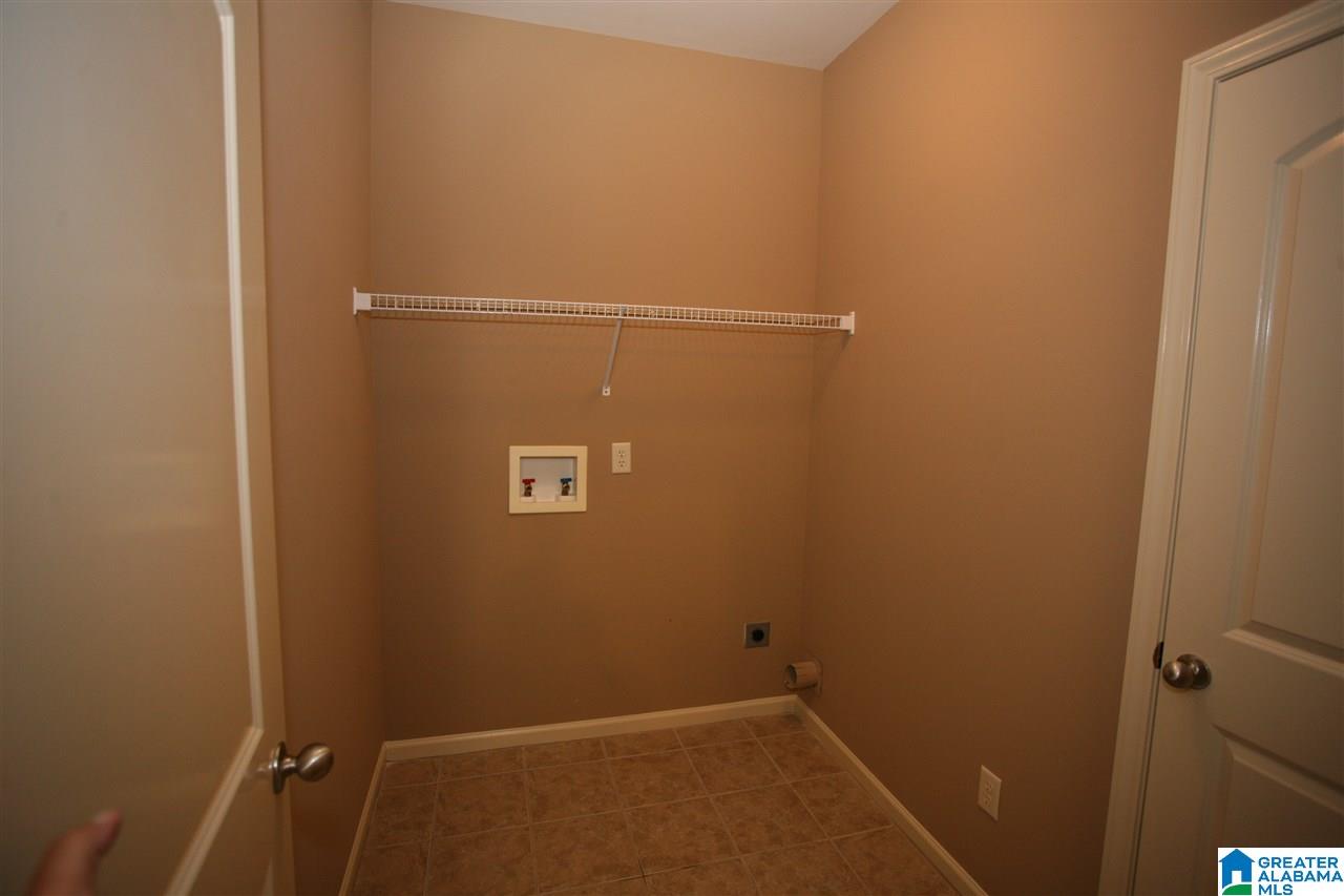2035 Chalybe Way Bessemer, AL 35022 - Photo 12 of 34