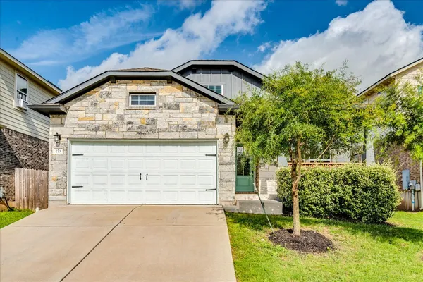 $2,100 | 733 Blue Oak Boulevard, San Marcos, TX 78666