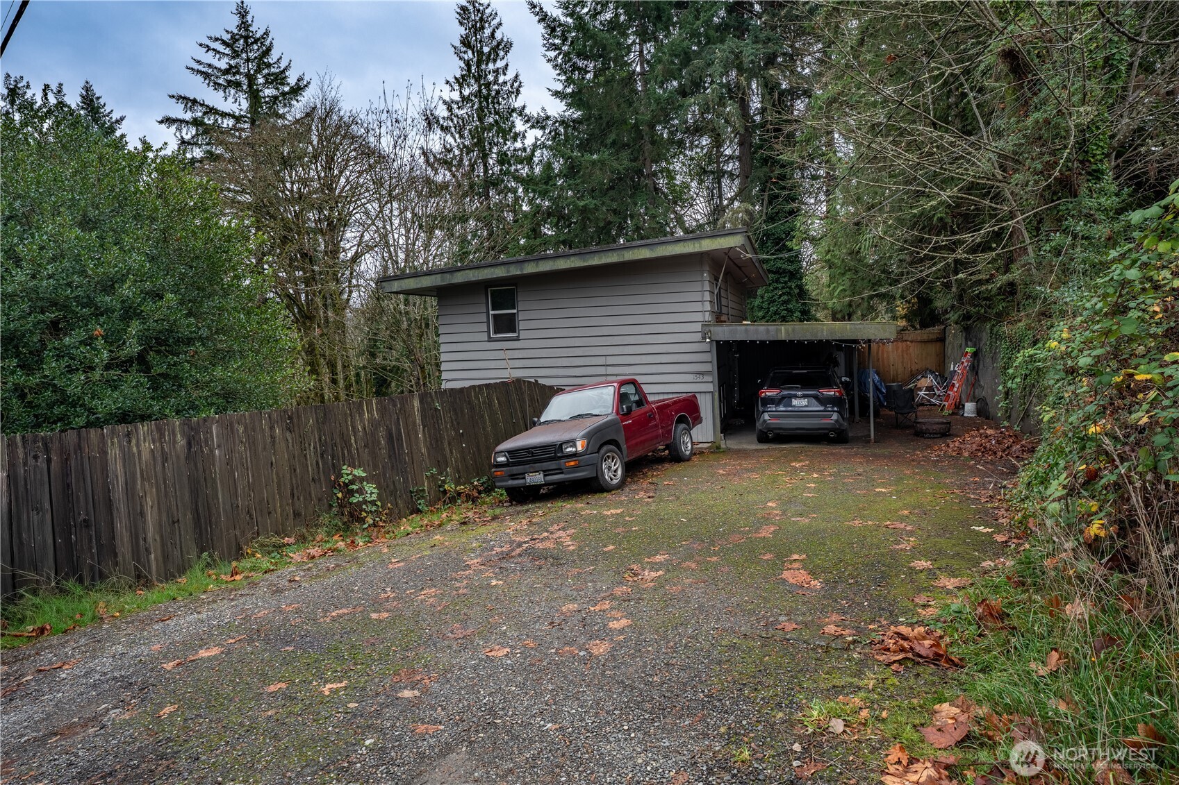 1543 Price Road Northwest Bremerton, WA 98312 - Photo 2 of 4