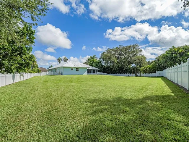 $539,900 | 6445 55th Square, Vero Beach, FL 32967