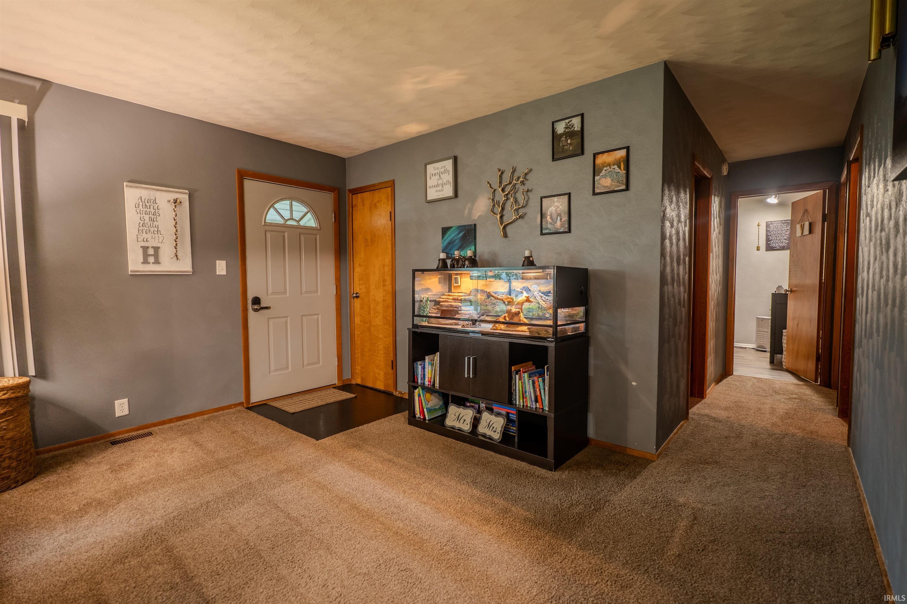 602 North Metts Street Ossian, IN 46777 - Photo 12 of 33