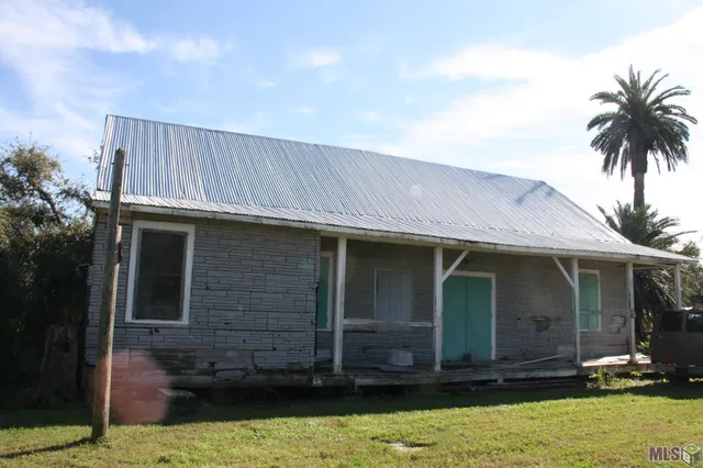 $499,000 | 212 Medical Lane, Grand Isle, LA 70358