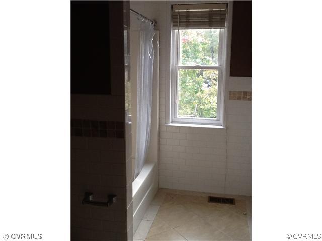 519 Queensway Road Richmond, VA 23236 - Photo 13 of 14 Interior Space/Layout
