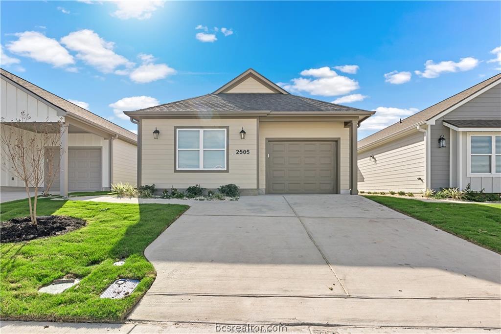 2521 Shady Rte Lane Bryan, TX 77803 - Photo 2 of 30