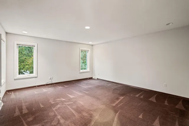 $999,500 | 19770 Foxkirk Court, Brookfield, WI 53045