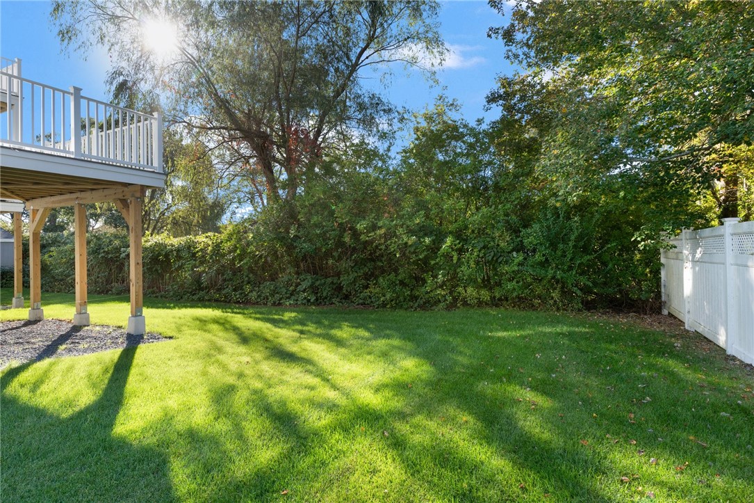 24 Wanda Street, Unit B Narragansett, RI 02882 - Photo 3 of 17