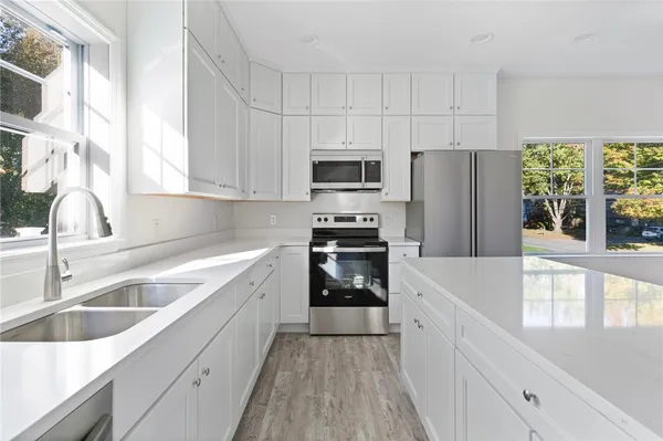 $1,250,000 | 24 Wanda Street, Unit B, Narragansett, RI 02882