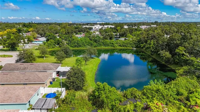 $327,500 | 1158 42nd Terrace East, Bradenton, FL 34208