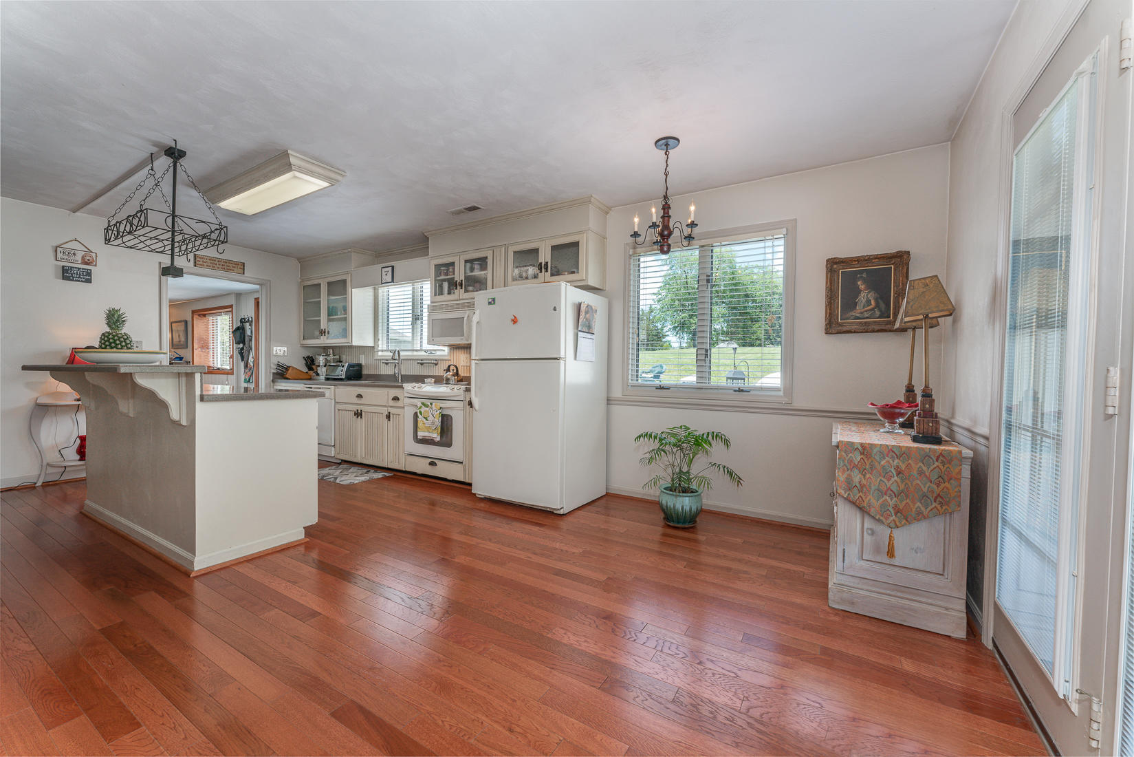 538 Sprinkle Road Fincastle, VA 24090 - Photo 14 of 87 Kitchen