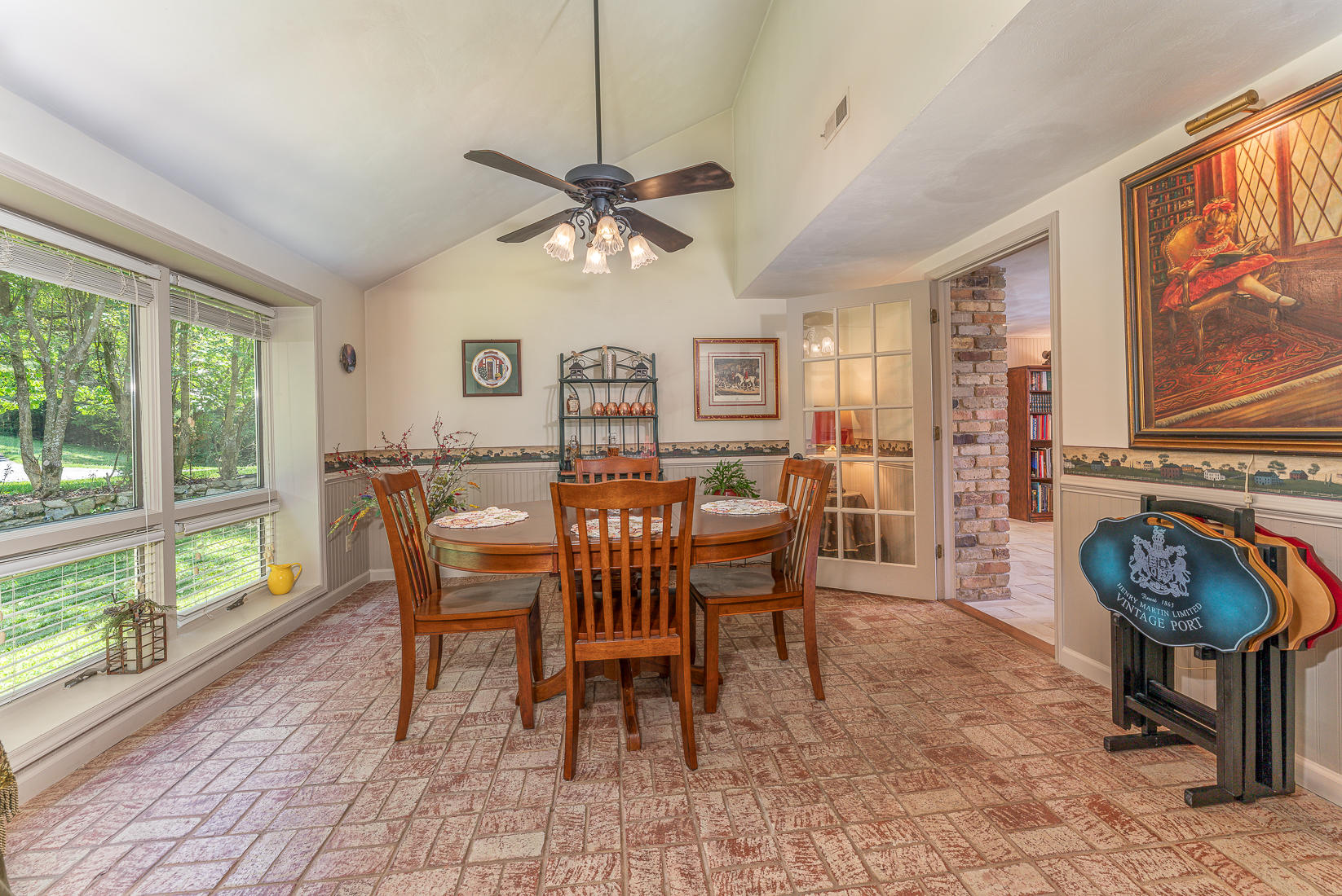 538 Sprinkle Road Fincastle, VA 24090 - Photo 29 of 87 Dining Room