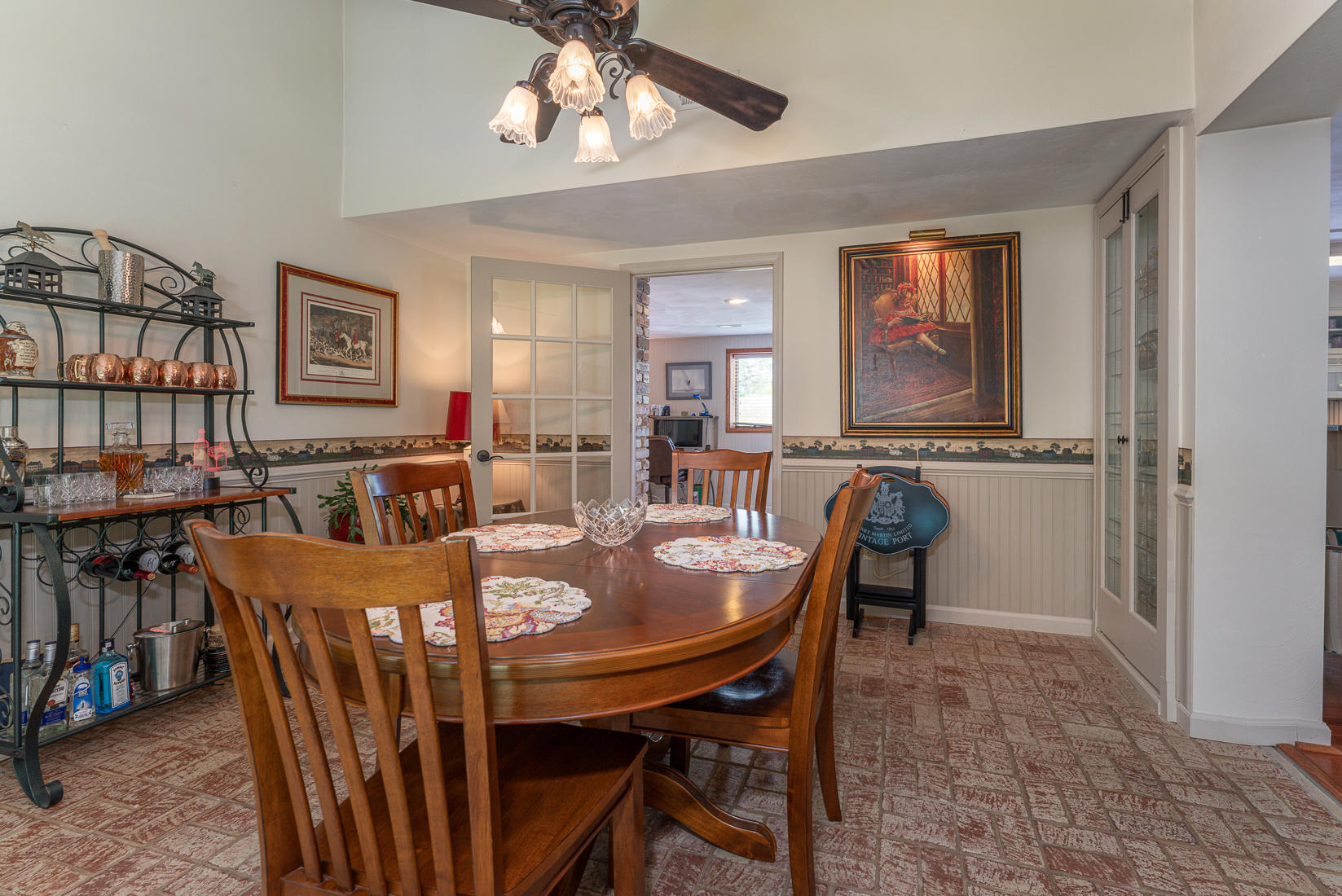 538 Sprinkle Road Fincastle, VA 24090 - Photo 32 of 87 Dining Room