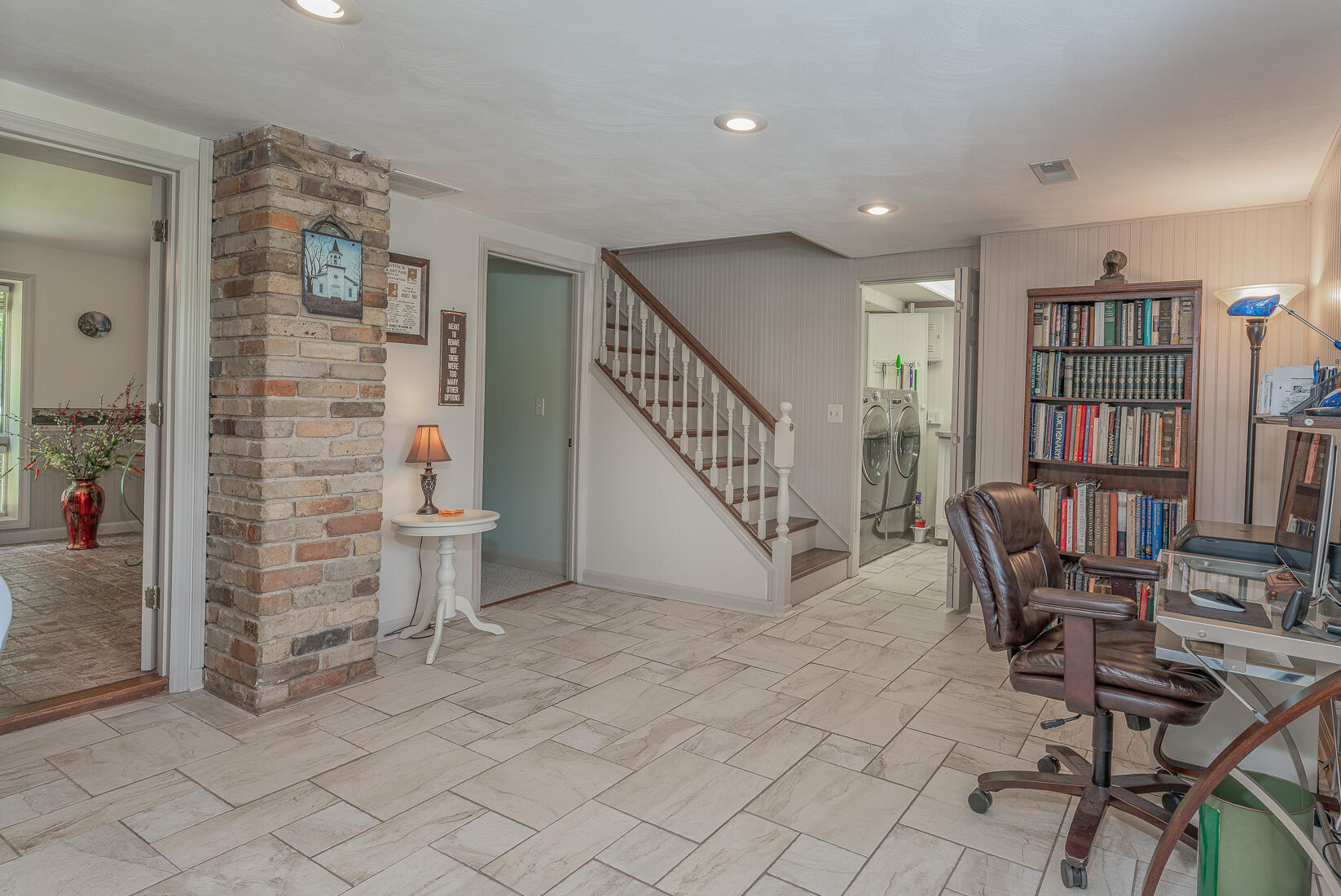 538 Sprinkle Road Fincastle, VA 24090 - Photo 39 of 87 New ceramic tile