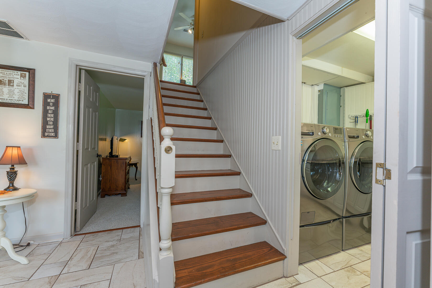 538 Sprinkle Road Fincastle, VA 24090 - Photo 45 of 87 Back foyer