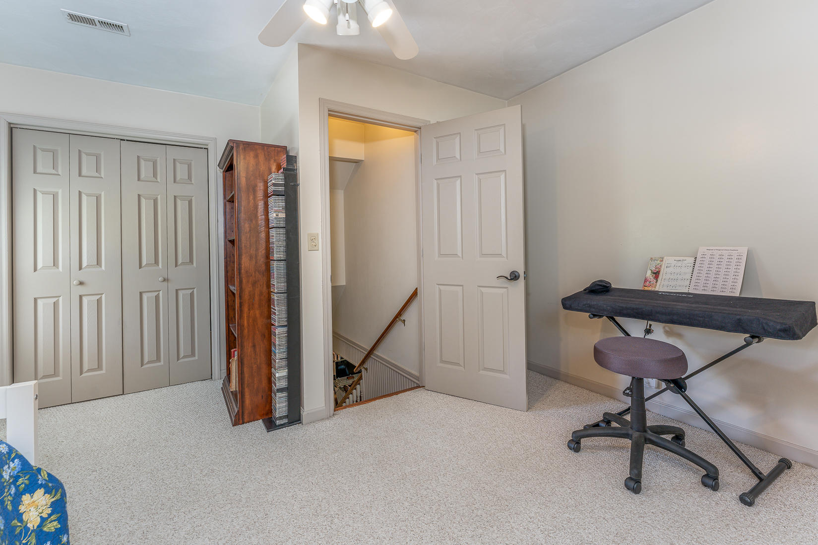 538 Sprinkle Road Fincastle, VA 24090 - Photo 47 of 87 Guest Bedroom