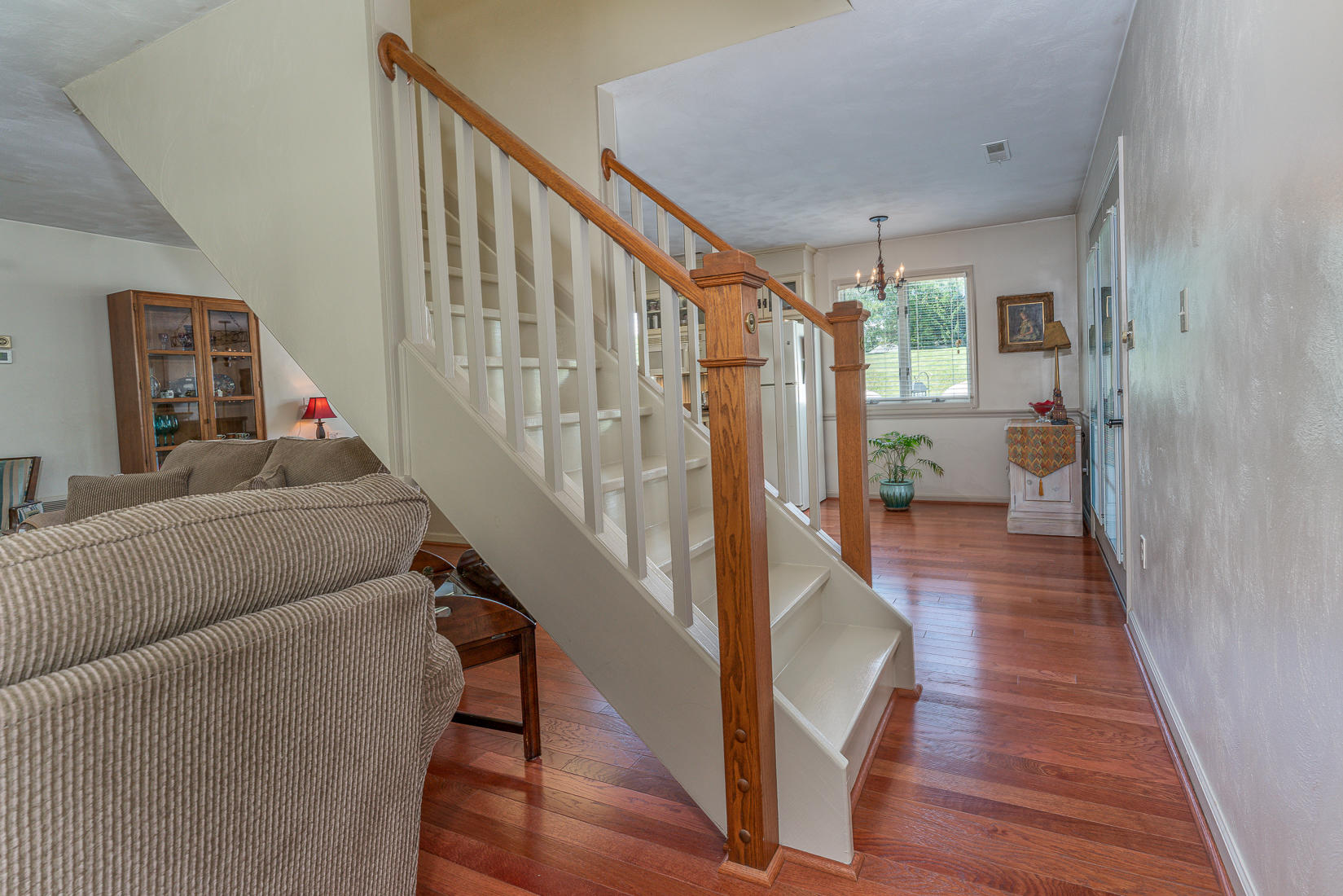 538 Sprinkle Road Fincastle, VA 24090 - Photo 50 of 87 Stairway