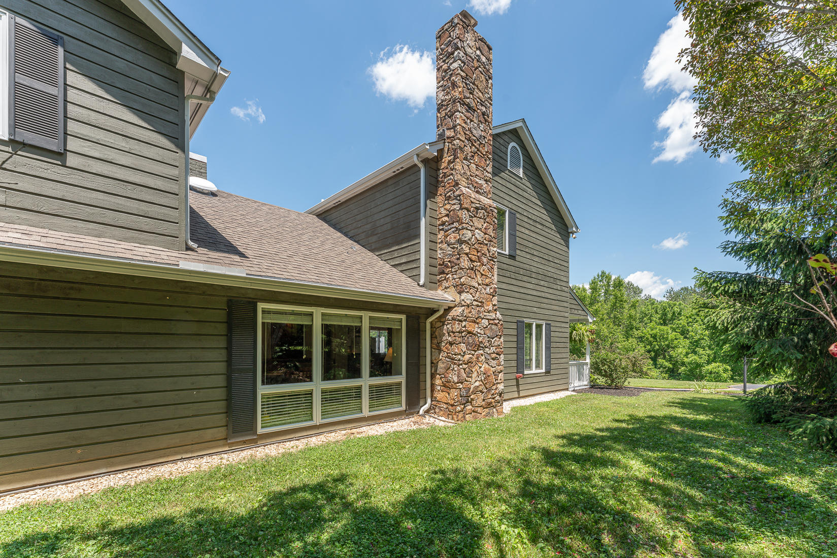 538 Sprinkle Road Fincastle, VA 24090 - Photo 72 of 87 Home view