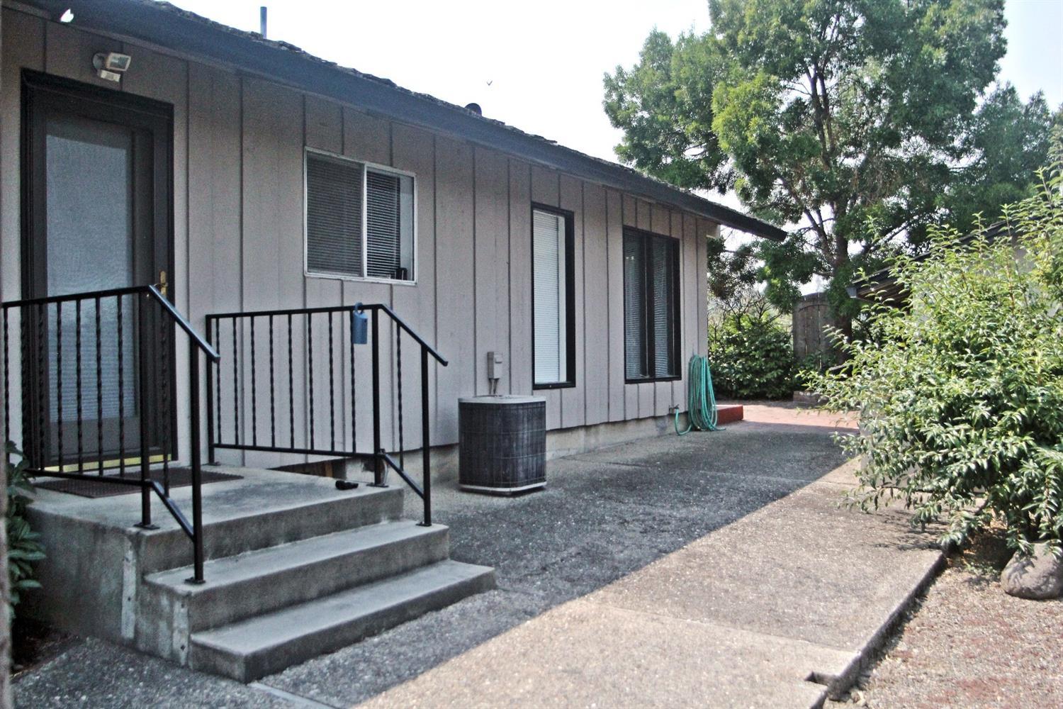1792 Houston Road Phoenix, OR 97535 - Photo 5 of 26 Additional Photo