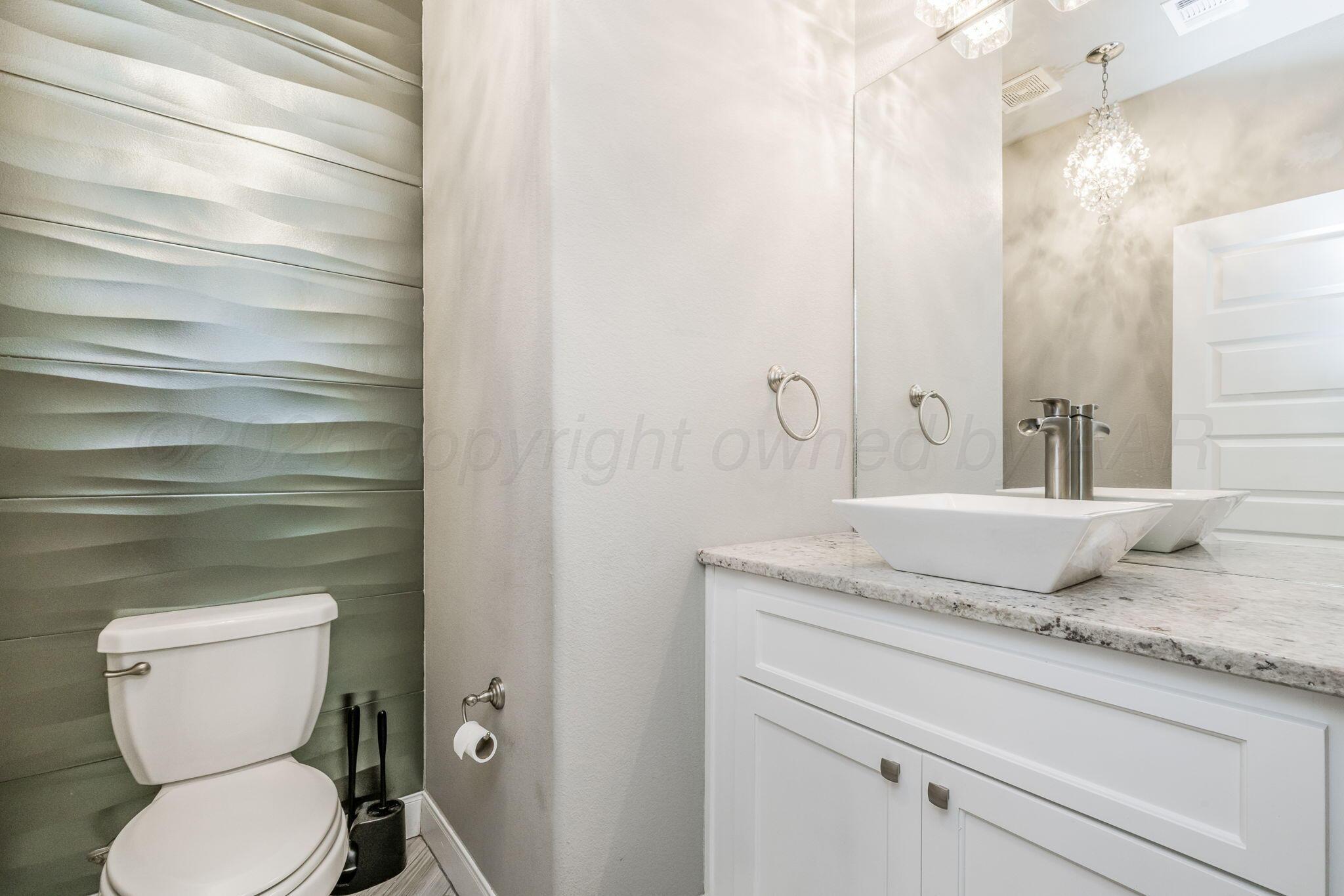 15351 Let It Be Amarillo, TX 79119 - Photo 26 of 47 Guest Bath