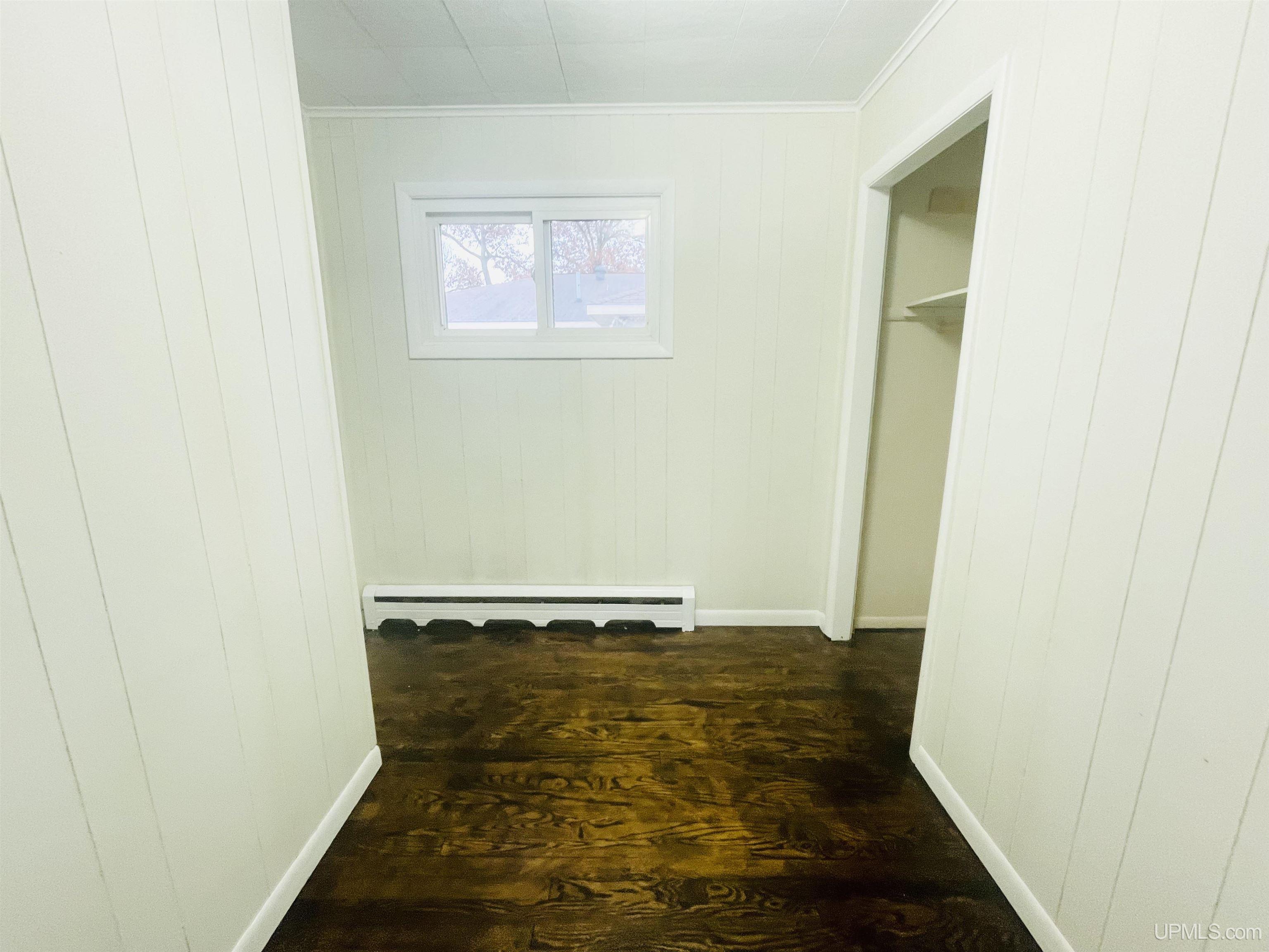 2201 South 23rd Street Escanaba, MI 49829 - Photo 14 of 20