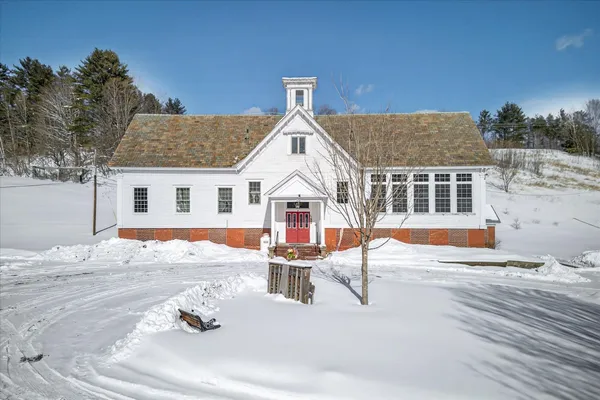 $699,000 | 66 Duttonsville School Drive, Cavendish, VT 05142
