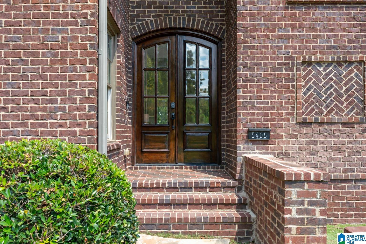5405 Trace Ridge Lane Hoover, AL 35244 - Photo 3 of 53 Gallery Image 3
