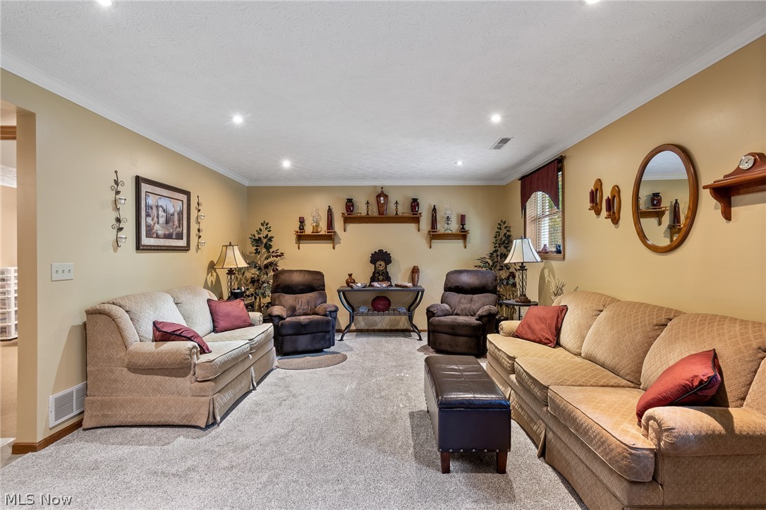9234 Bailey Road Northeast Bolivar, OH 44612 - Photo 31 of 42 Gallery Image 31