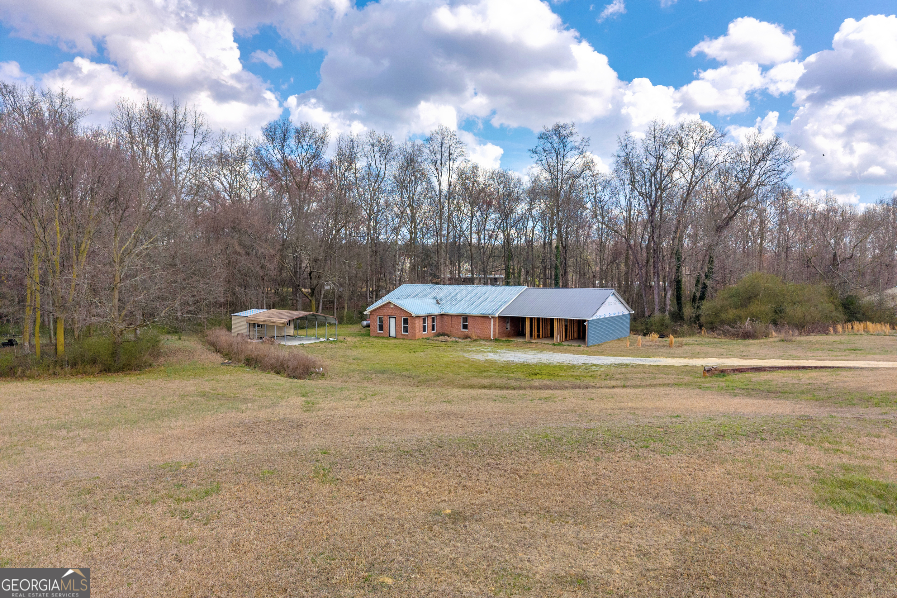 2918 Clay Brown Road Hartwell, GA 30643 - Photo 2 of 47