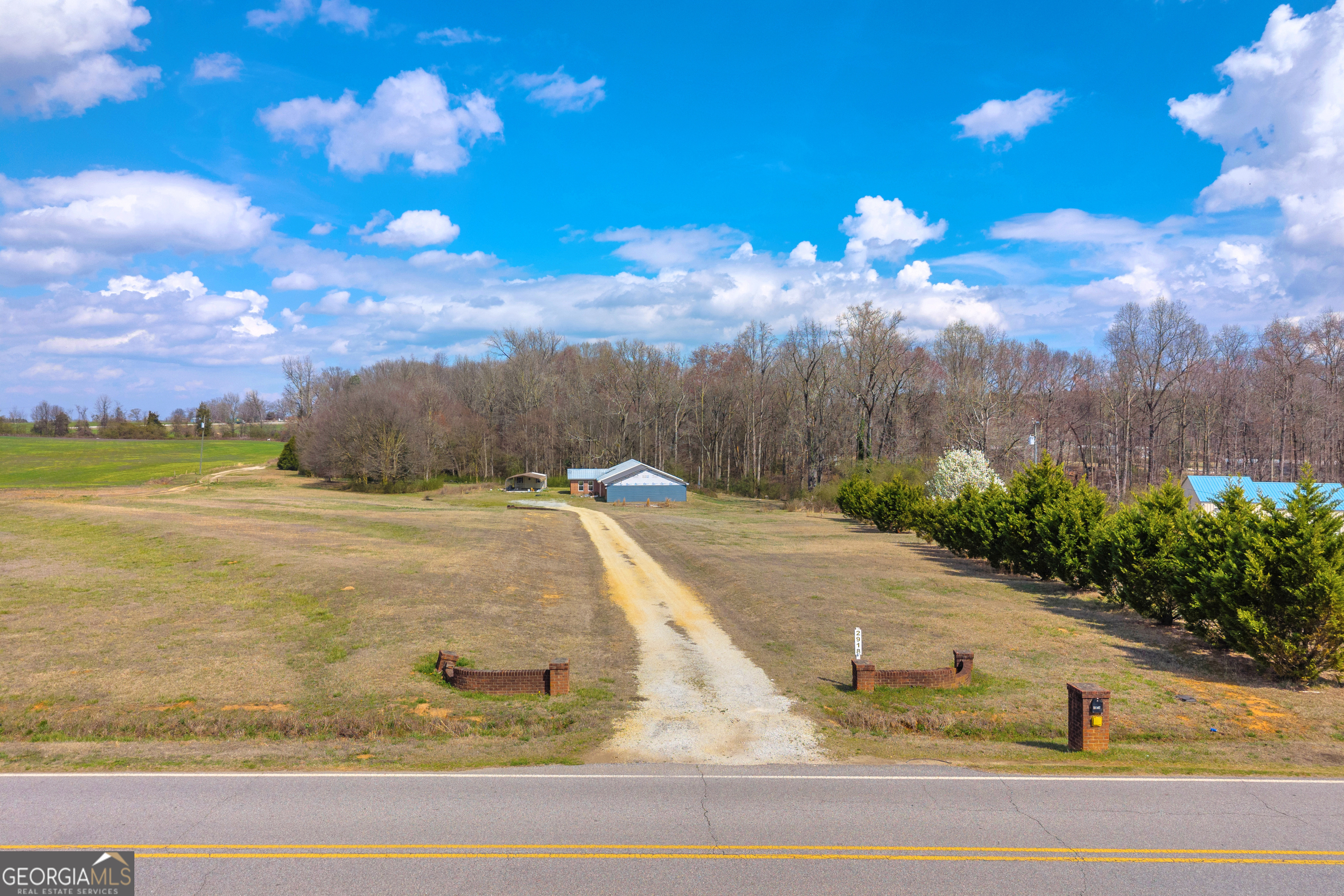 2918 Clay Brown Road Hartwell, GA 30643 - Photo 4 of 47