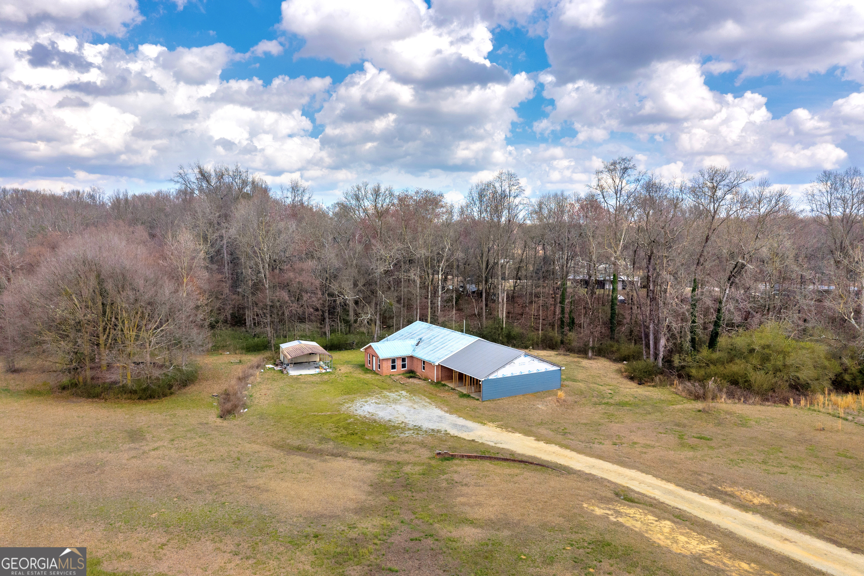 2918 Clay Brown Road Hartwell, GA 30643 - Photo 5 of 47