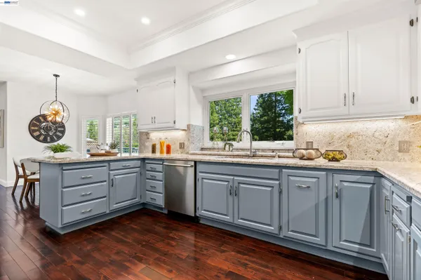 $2,399,000 | 696 Blue Spruce Drive, Danville, CA 94506