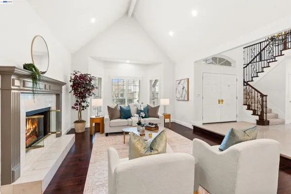 $2,399,000 | 696 Blue Spruce Drive, Danville, CA 94506