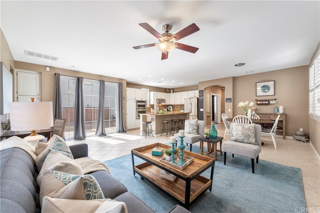 12 Laurelhurst Drive Ladera Ranch, CA 92694 - Photo 15 of 50