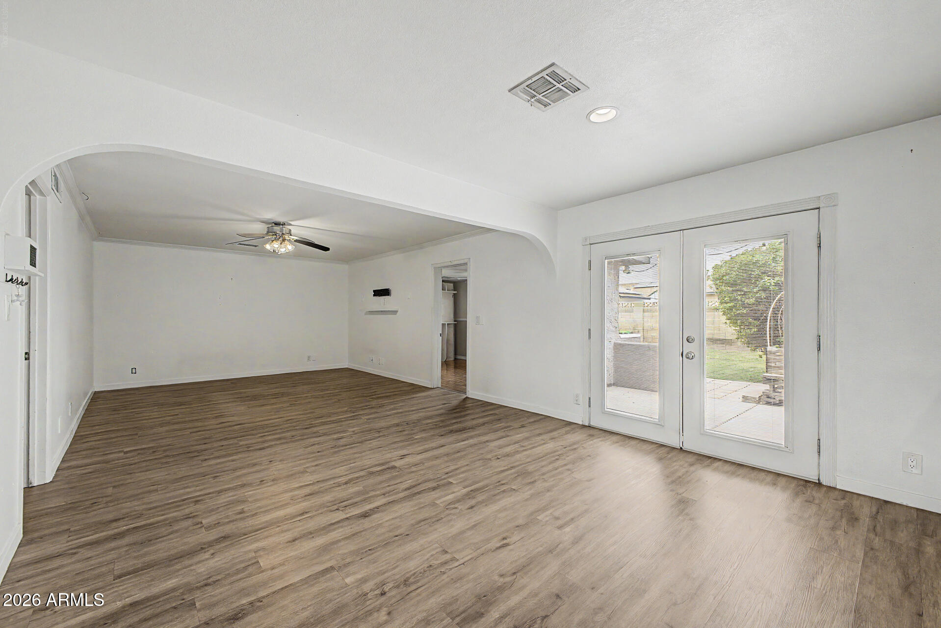 2102 West Utopia Road Phoenix, AZ 85027 - Photo 13 of 53 13 - Utopia