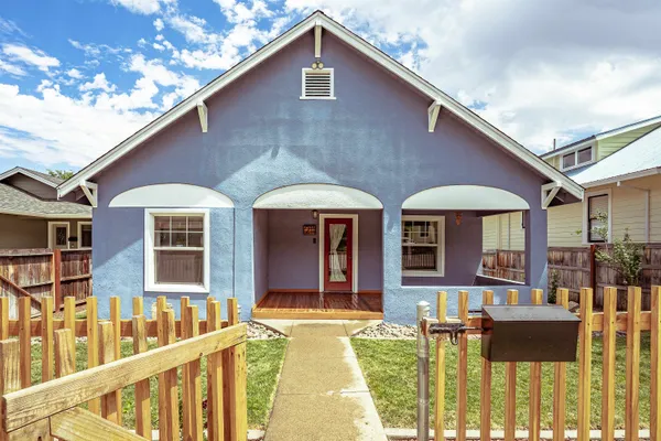 $279,500 | 211 Maple Street, Susanville, CA 96130