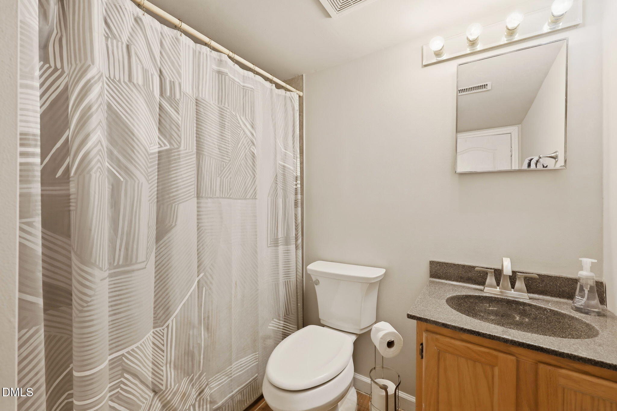 1008 Sandlin Place, Unit B Raleigh, NC 27606 - Photo 17 of 37