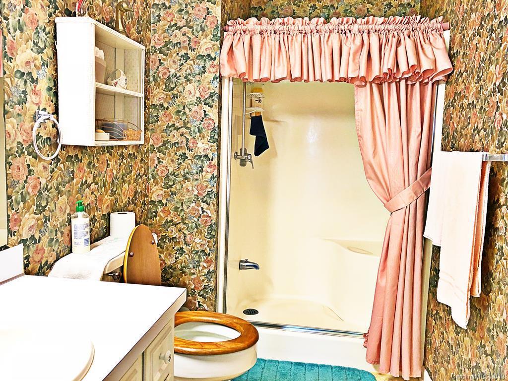 1150 Amherst Road Morganton, NC 28655 - Photo 16 of 40 Gallery Image 16