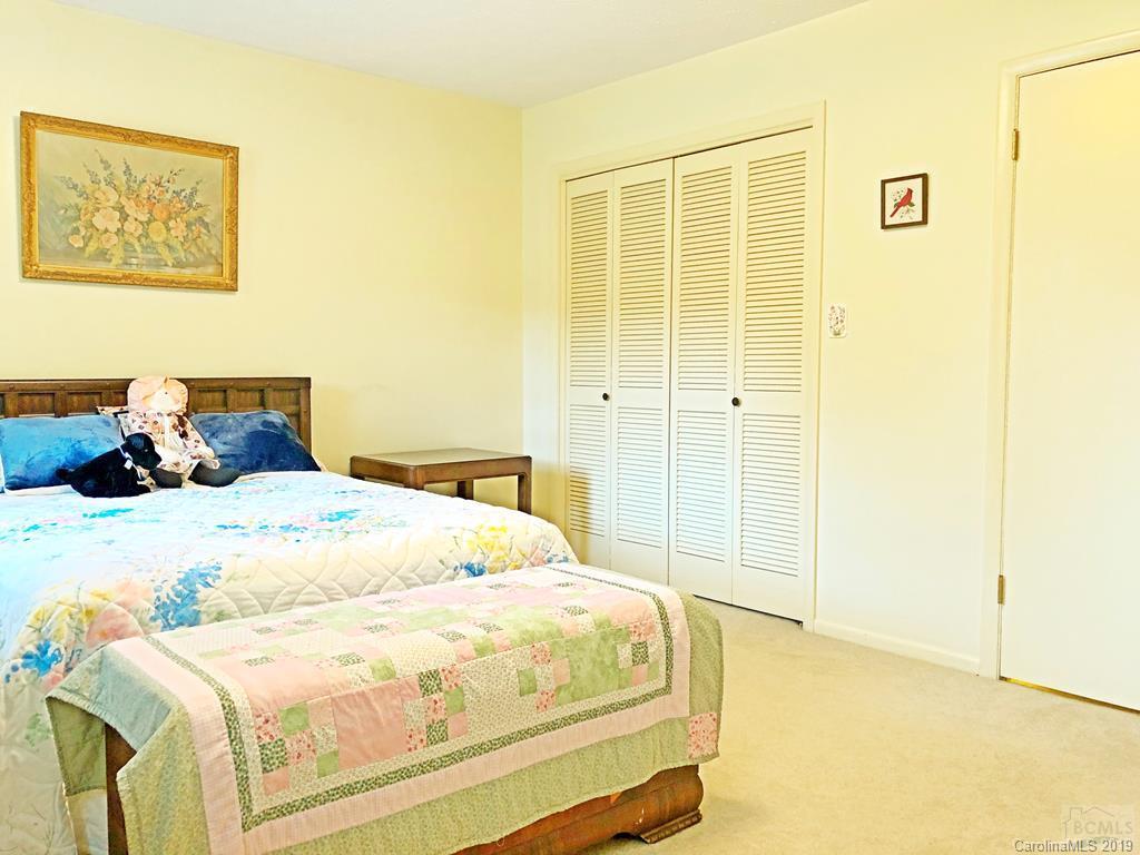 1150 Amherst Road Morganton, NC 28655 - Photo 17 of 40 Gallery Image 17