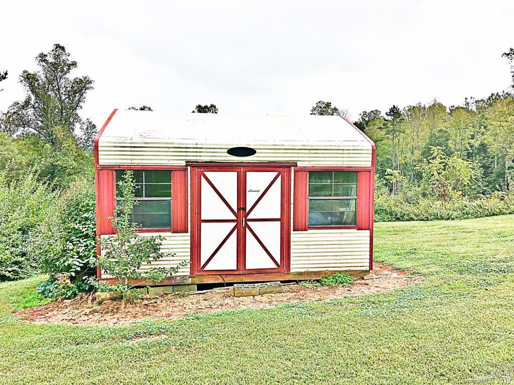 1150 Amherst Road Morganton, NC 28655 - Photo 25 of 40 Gallery Image 25