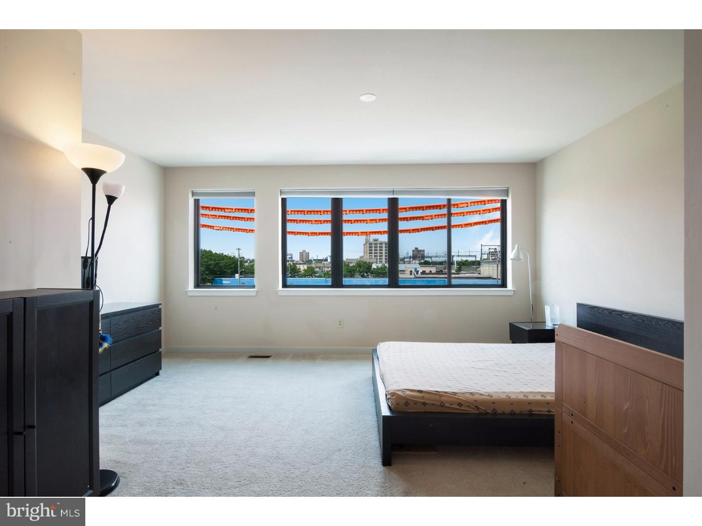 922 Wallace Street Philadelphia, PA 19123 - Photo 18 of 25