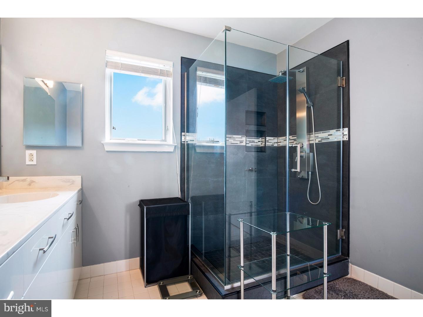 922 Wallace Street Philadelphia, PA 19123 - Photo 22 of 25