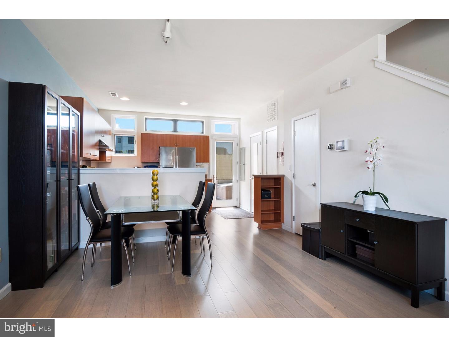 922 Wallace Street Philadelphia, PA 19123 - Photo 7 of 25