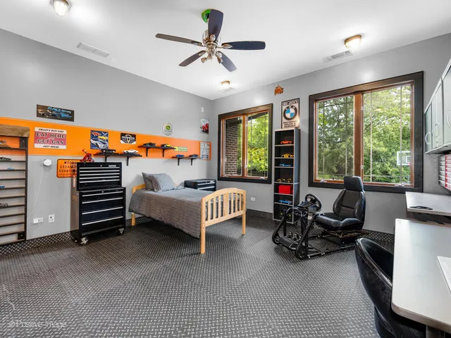 $1,099,000 | 4218 Florence Avenue, Downers Grove, IL 60515