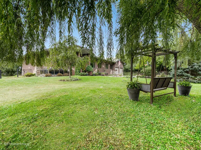 $1,099,000 | 4218 Florence Avenue, Downers Grove, IL 60515