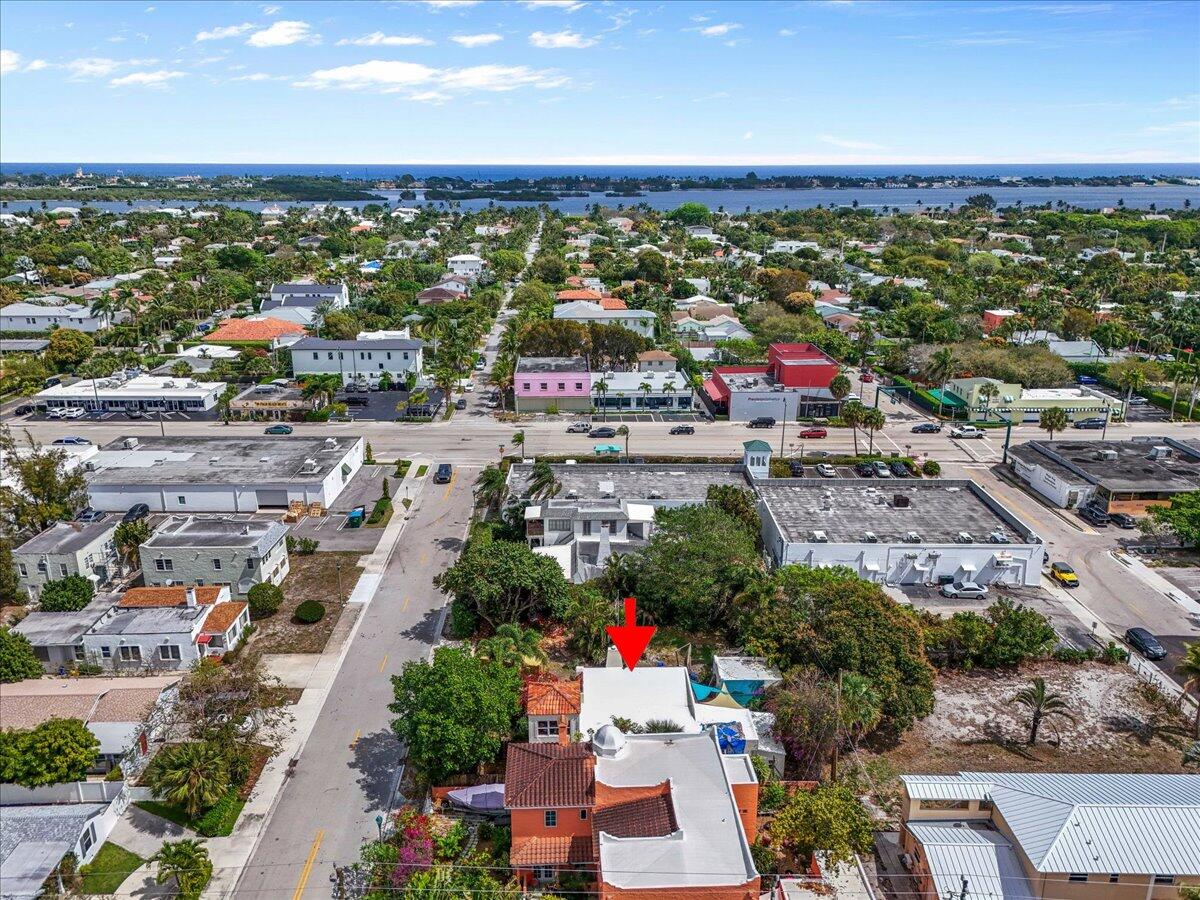418 East Lakewood Road West Palm Beach, FL 33405 - Photo 24 of 28 26-DJI_0003_D_DJI.jpg aw