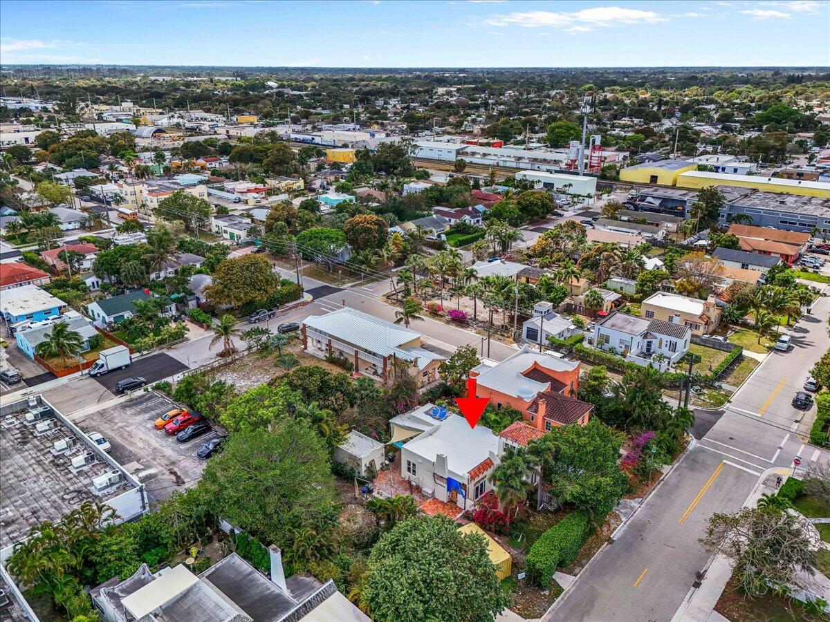 418 East Lakewood Road West Palm Beach, FL 33405 - Photo 28 of 28 34-DJI_0010_D_DJI.jpg aw