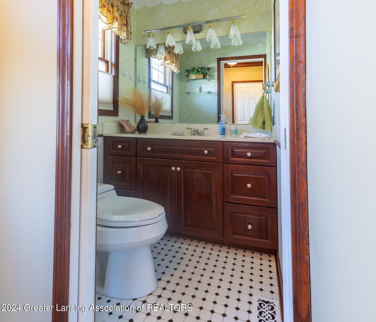 19850 Merriman Road Romulus, MI 48174 - Photo 21 of 55 _68A3894-HDR