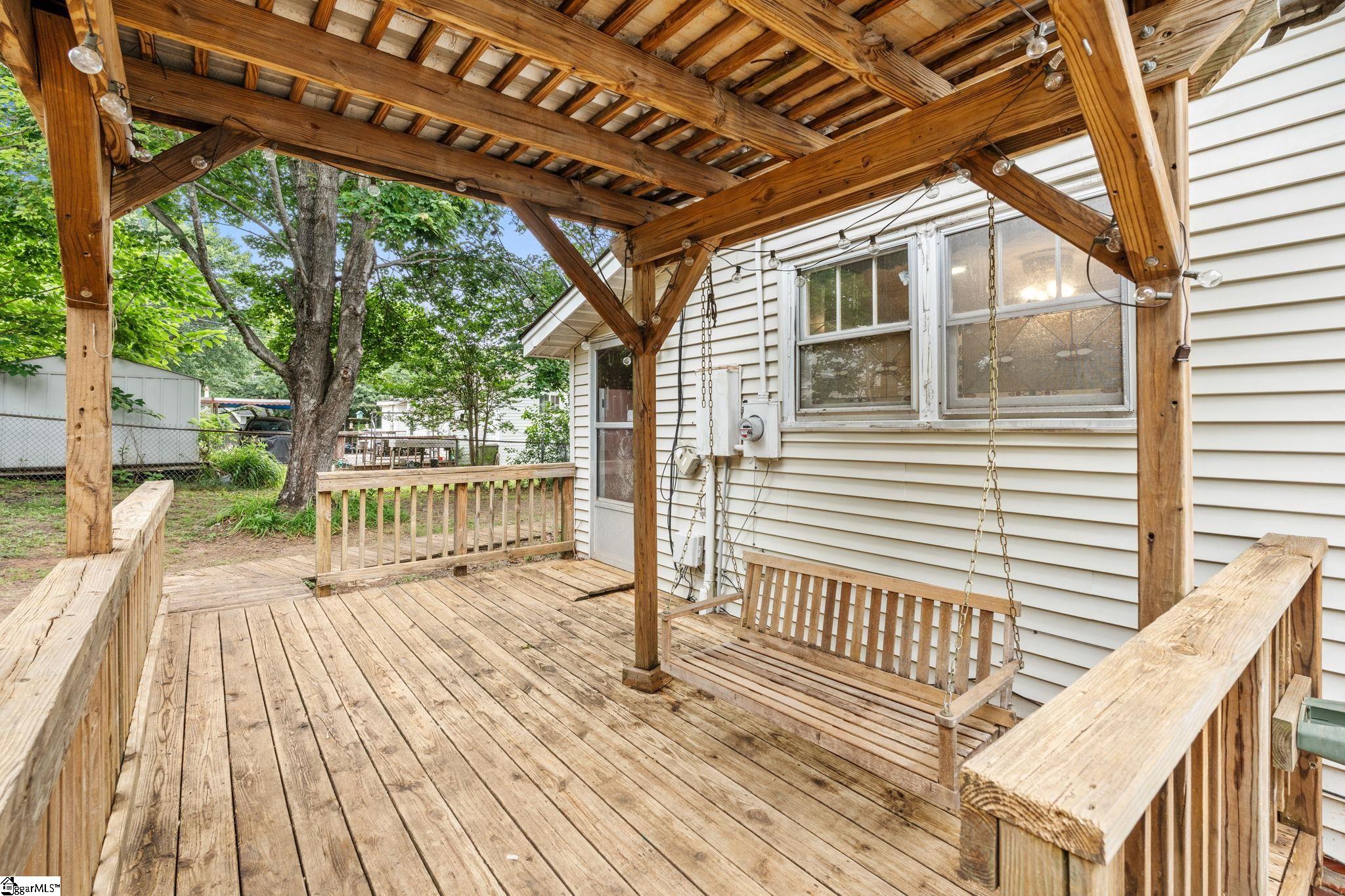 303 Front Street Easley, SC 29640 - Photo 23 of 28