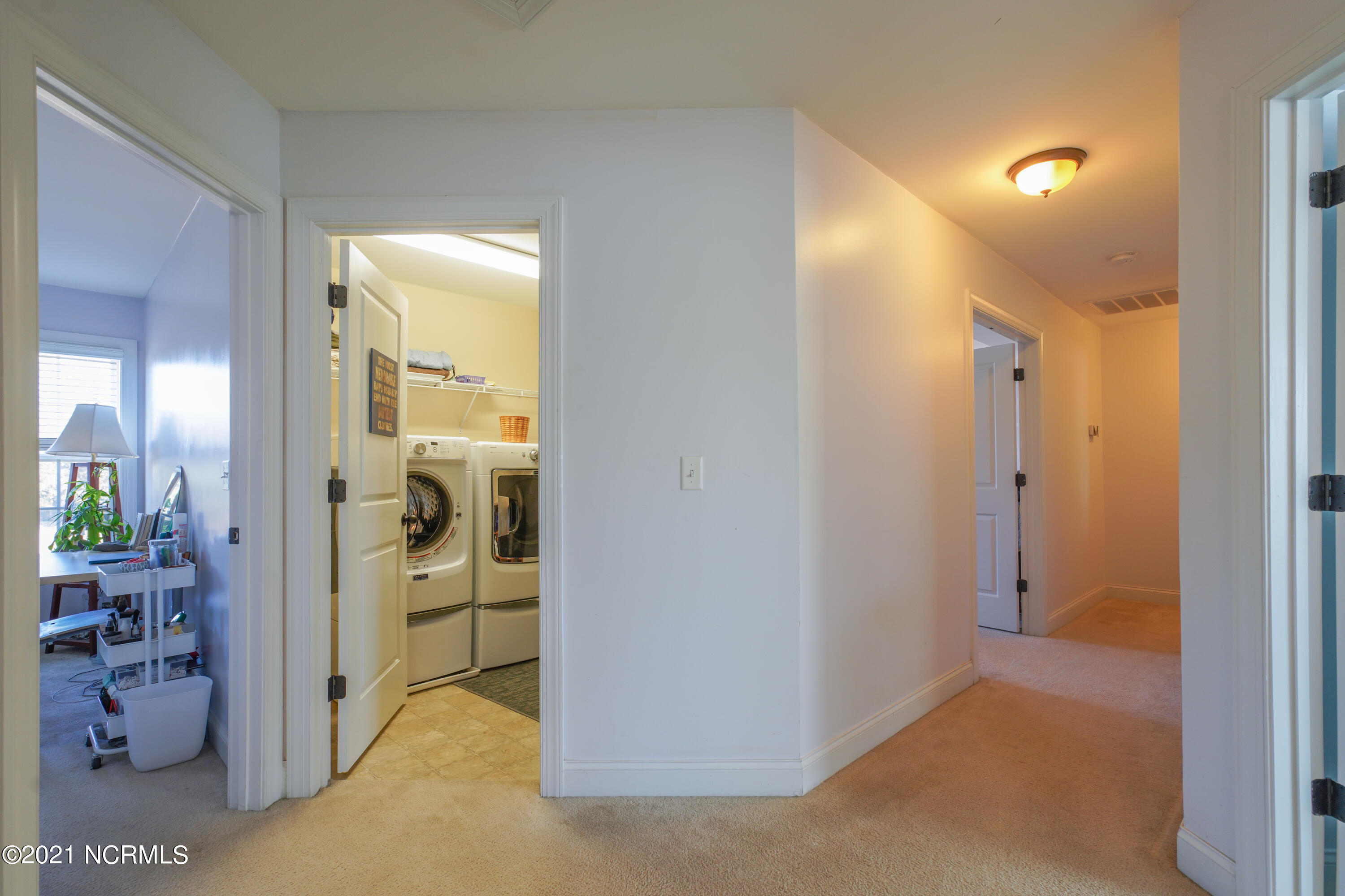 1411 Hammocks Beach Road Swansboro, NC 28584 - Photo 21 of 32 hallway