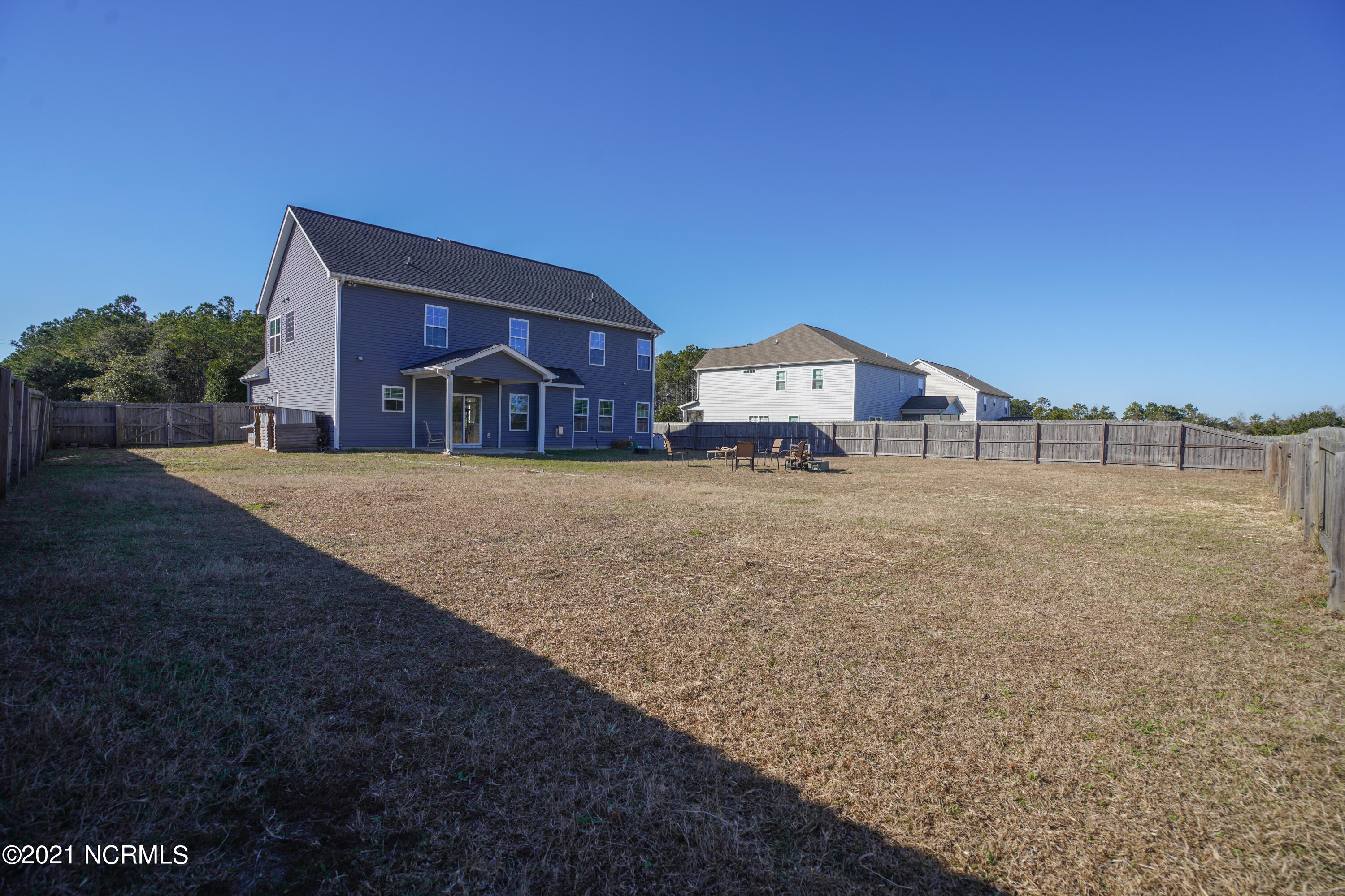 1411 Hammocks Beach Road Swansboro, NC 28584 - Photo 28 of 32 back